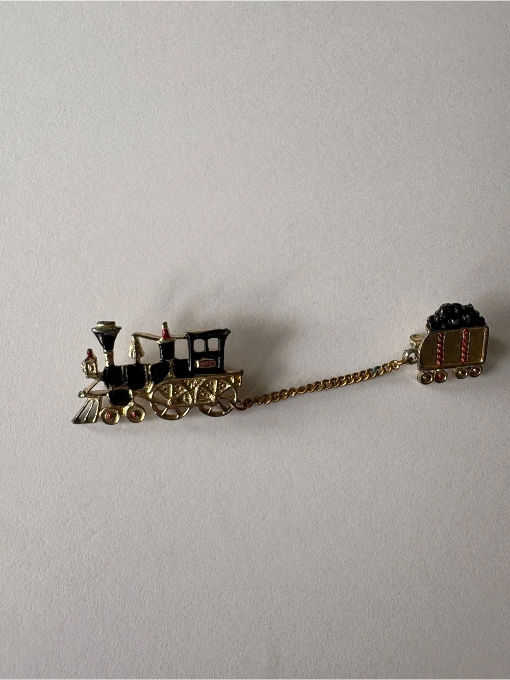 Vintage Gold Tone Steam‎ Locomotive Train Wagon Collectible Brooch Lapel Pin